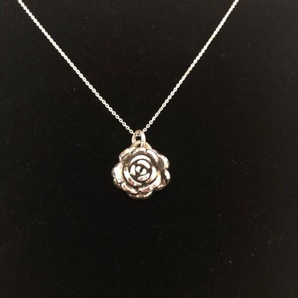 Boutique Jewelry - 925 Sterling Silver 3D Rose Pendant and Necklace Womens Flower Feminine Pretty